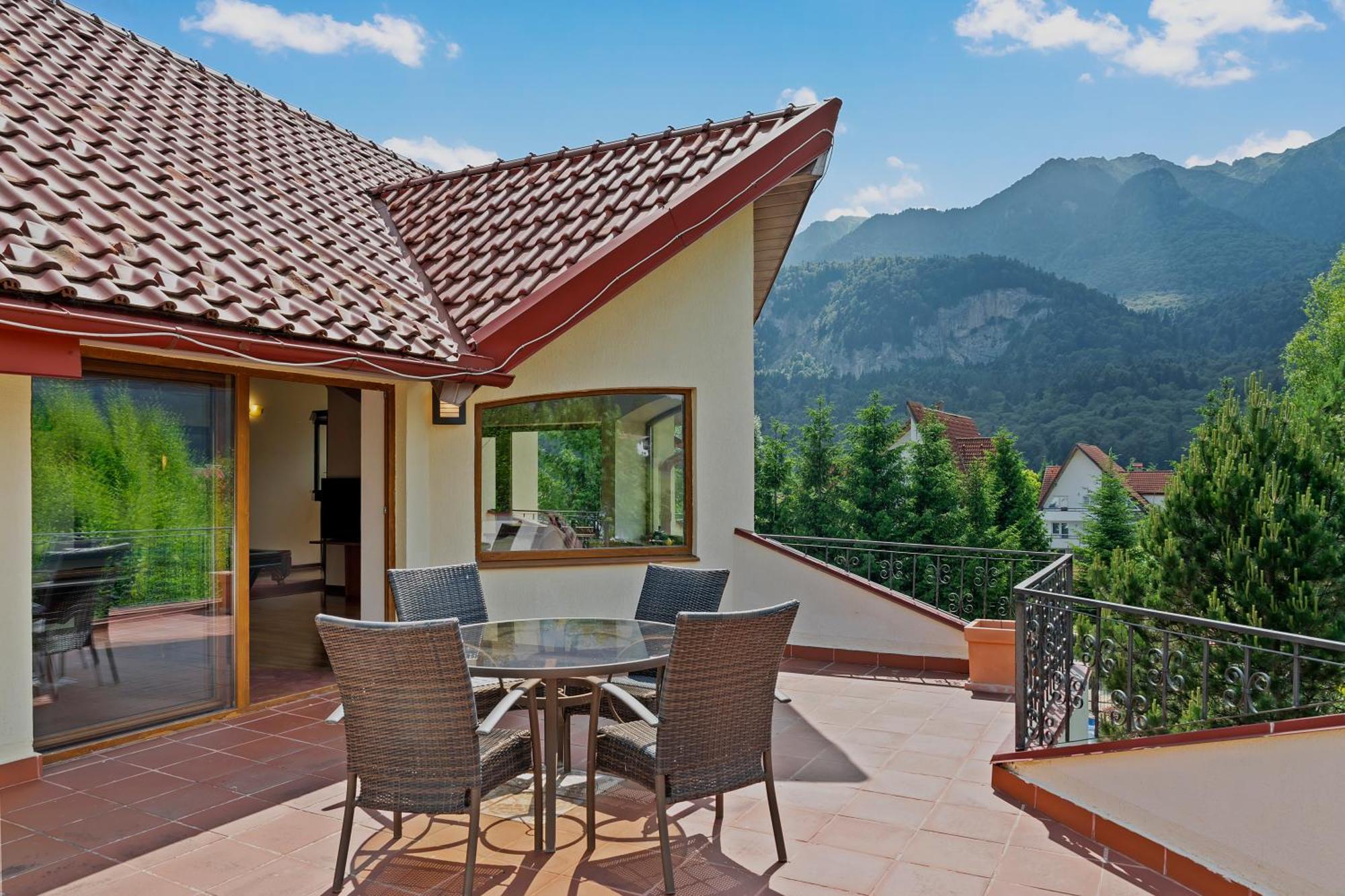 Wine Cellar Villa With Beautiful Garden In Sinaia - Busteni Poiana Tapului Bagian luar foto